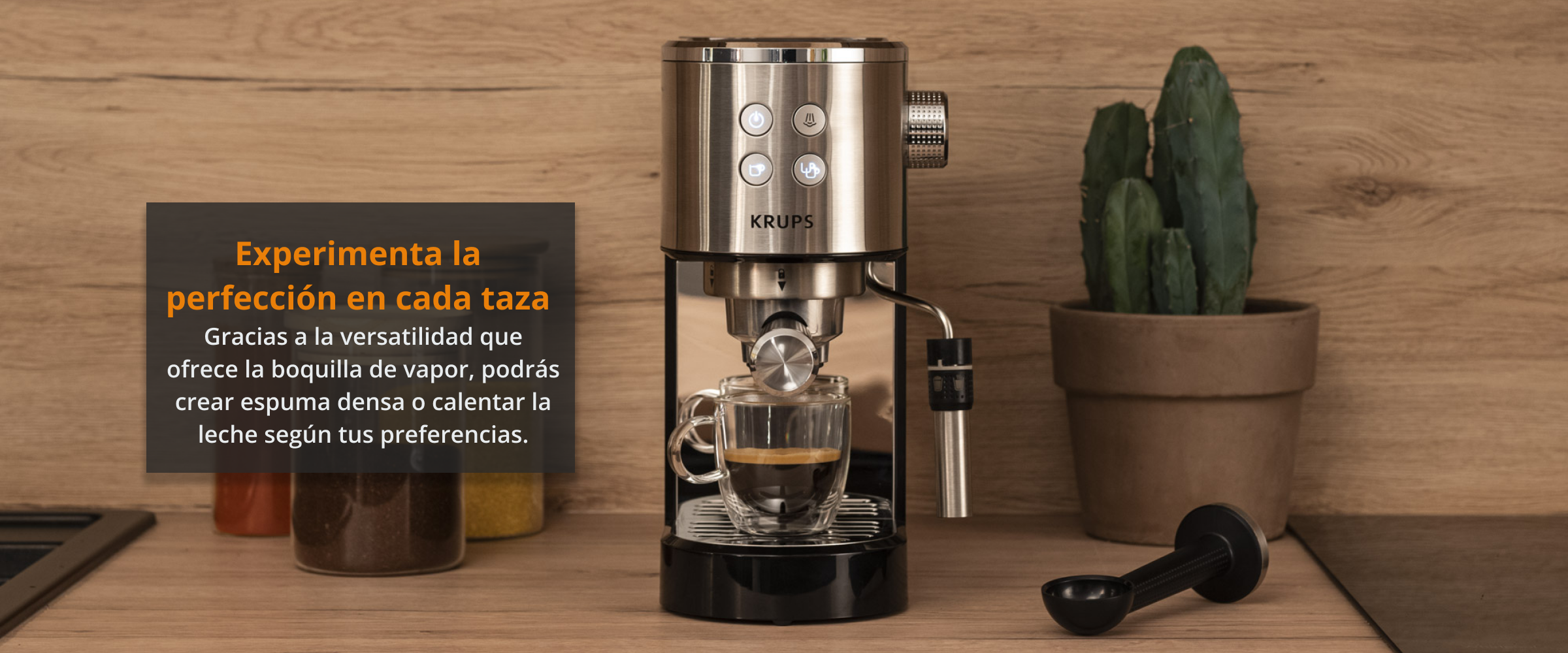 Gracias a la versatilidad que ofrece la boquilla de vapor, podrás crear espuma densa o calentar la leche según tus preferencias.