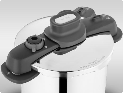 Su tapa reduce el espacio en tu cocina y se abre y cierra con un solo giro